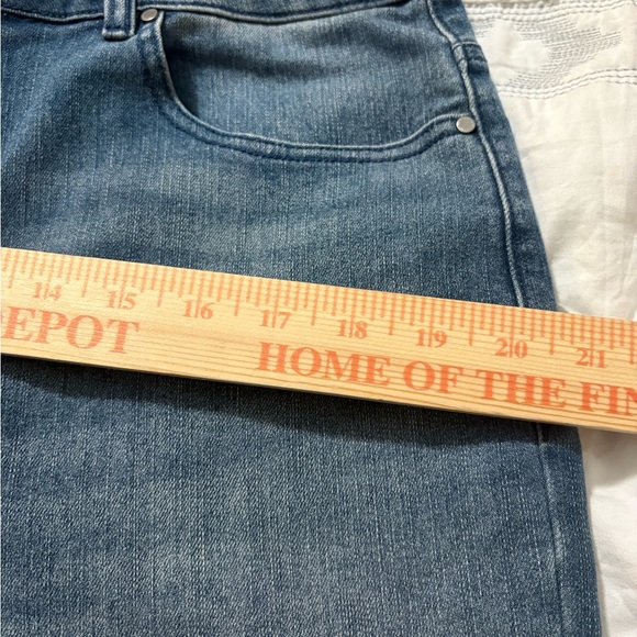 Goldenpoint Blue Ankle Cropped Jeans with Wide Cuff. Very Soft Stretchy Denim. - Picture 10 of 13